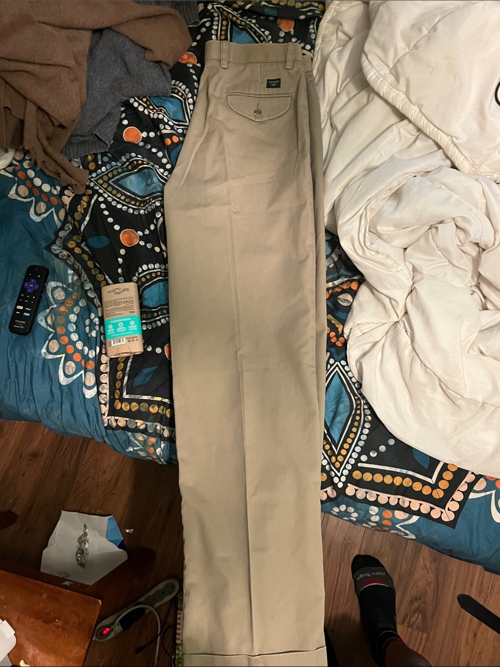 Dockers khakis with individual fit waistline. 32 waist and 34 leg .